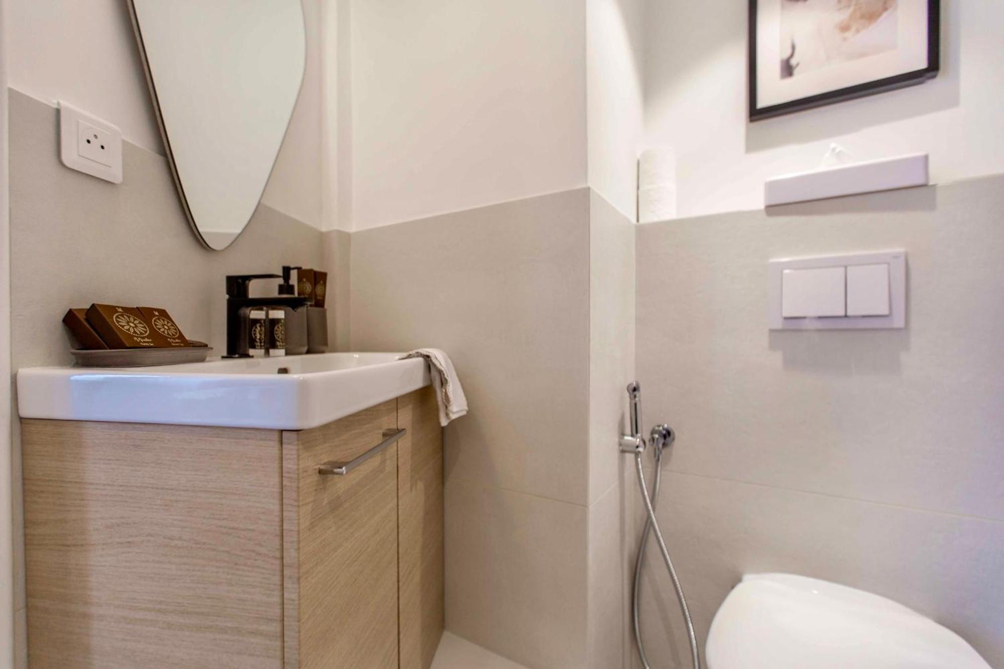 Suede Promenade Duplex Apartment At 1 Min From The Sea 2 Bathrooms Niza Exterior foto